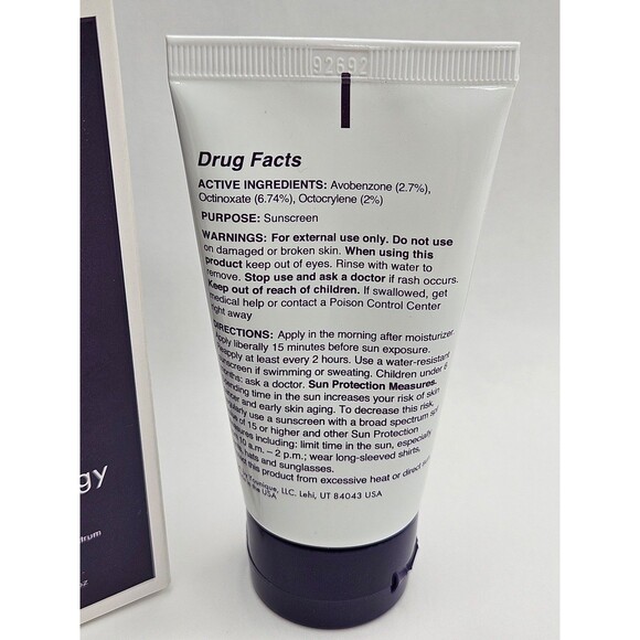 Younique Youology Protecting Veil SPF 30 Beauty Fluid 2 fl oz New in Box - Picture 2 of 6